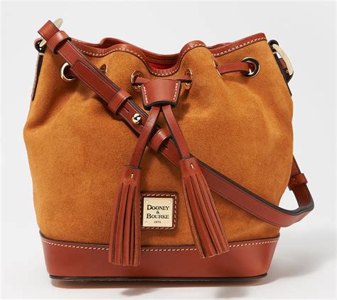 www.dooney and bourke.com.